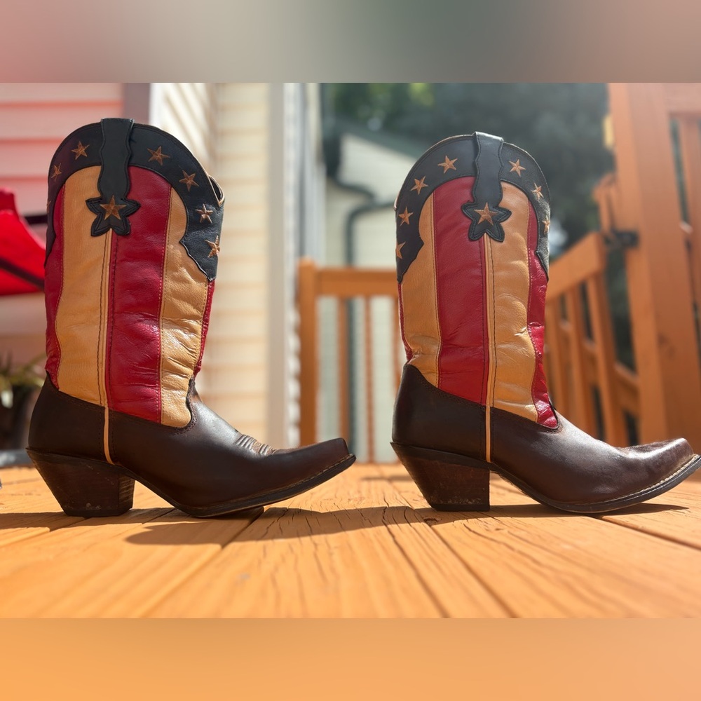 Star-Embellished Heeled Cowgirl  Boots